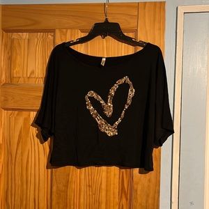 Cute black top with gold heart- size unknown